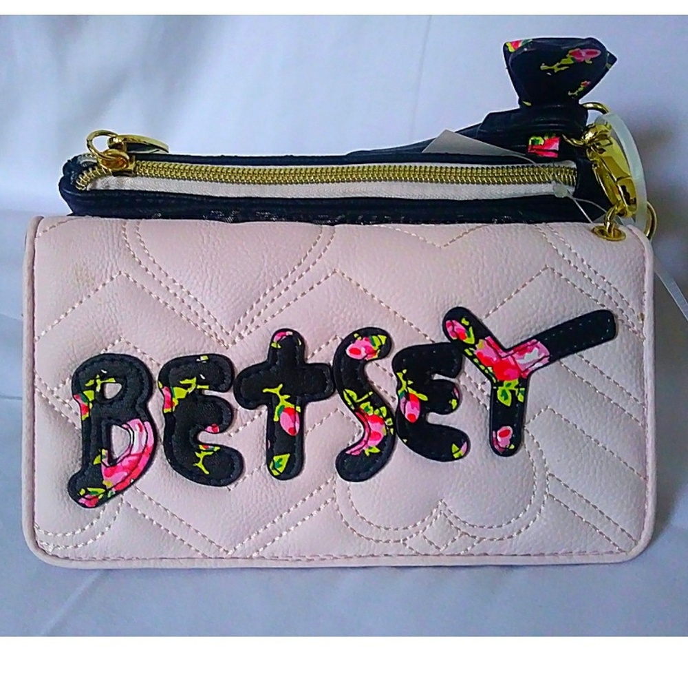 Betsey Johnson wristlet wallet